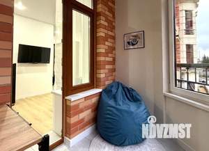 Студия квартира, посуточно, 37м2, 2/8 этаж