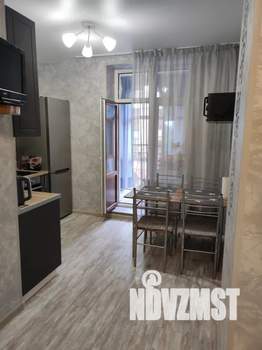 1-к квартира, посуточно, 34м2, 5/8 этаж