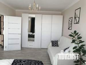 1-к квартира, посуточно, 39м2, 17/17 этаж