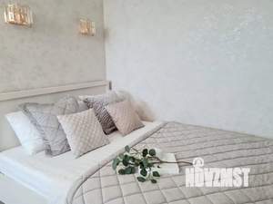 1-к квартира, посуточно, 36м2, 7/16 этаж