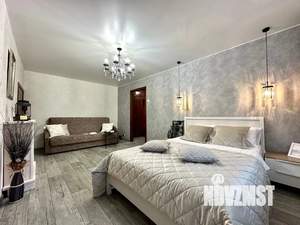 1-к квартира, посуточно, 38м2, 1/5 этаж