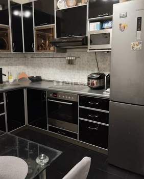 2-к квартира, вторичка, 63м2, 14/18 этаж