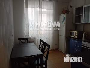 2-к квартира, вторичка, 61м2, 9/18 этаж