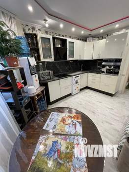 2-к квартира, вторичка, 62м2, 7/17 этаж