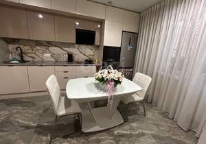 2-к квартира, вторичка, 65м2, 10/16 этаж