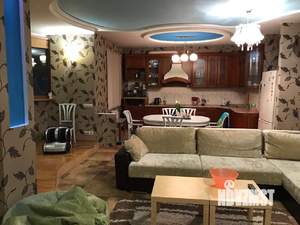 4-к квартира, вторичка, 150м2, 12/12 этаж