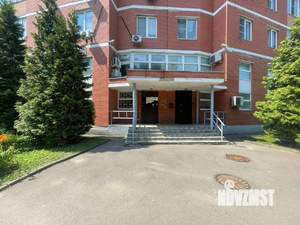 6-к квартира, вторичка, 240м2, 1/18 этаж