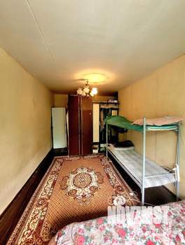 3-к квартира, вторичка, 58м2, 2/5 этаж