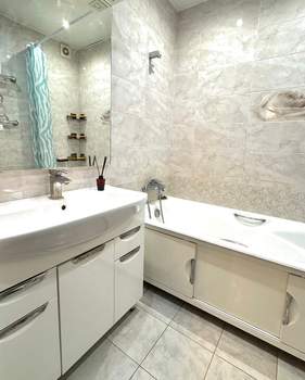 2-к квартира, вторичка, 58м2, 2/17 этаж