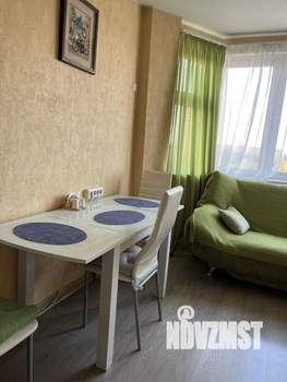 2-к квартира, вторичка, 63м2, 11/18 этаж