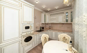 2-к квартира, вторичка, 61м2, 8/17 этаж
