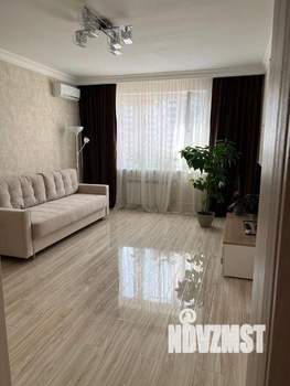 2-к квартира, вторичка, 70м2, 10/13 этаж