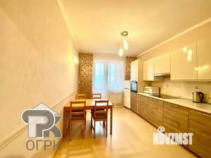 2-к квартира, вторичка, 69м2, 8/17 этаж