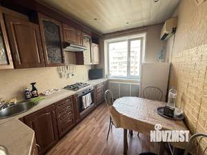 3-к квартира, вторичка, 63м2, 9/9 этаж