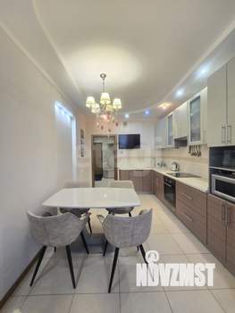 3-к квартира, вторичка, 93м2, 10/17 этаж