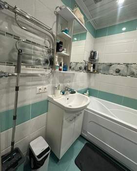 2-к квартира, вторичка, 45м2, 1/17 этаж
