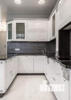 3-к квартира, вторичка, 100м2, 17/18 этаж