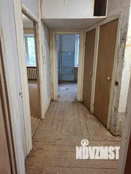 3-к квартира, вторичка, 61м2, 1/5 этаж