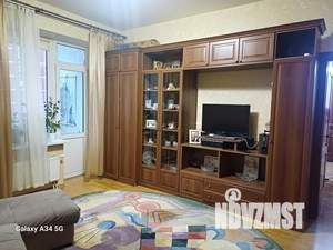 2-к квартира, вторичка, 60м2, 10/18 этаж