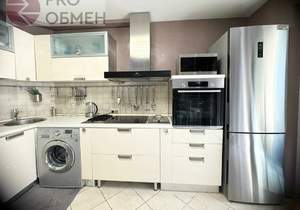 3-к квартира, вторичка, 77м2, 1/10 этаж