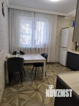 2-к квартира, вторичка, 64м2, 6/17 этаж