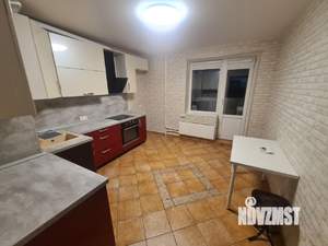 3-к квартира, вторичка, 98м2, 8/17 этаж