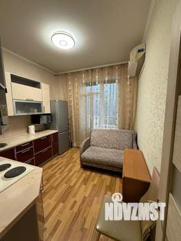 2-к квартира, вторичка, 40м2, 3/18 этаж