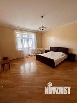 3-к квартира, вторичка, 124м2, 2/4 этаж