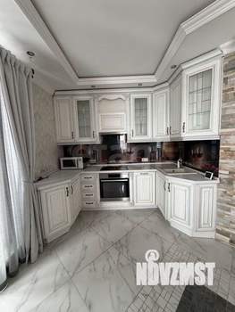 3-к квартира, вторичка, 100м2, 3/17 этаж