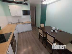 3-к квартира, вторичка, 74м2, 6/17 этаж