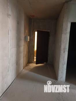 2-к квартира, вторичка, 68м2, 9/17 этаж