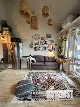 Студия квартира, вторичка, 61м2, 4/4 этаж