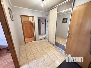 3-к квартира, вторичка, 63м2, 9/9 этаж