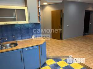 2-к квартира, вторичка, 57м2, 1/3 этаж