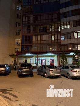 4-к квартира, вторичка, 140м2, 12/17 этаж