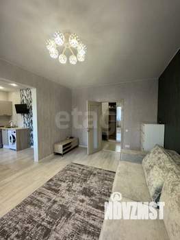 2-к квартира, вторичка, 63м2, 9/17 этаж