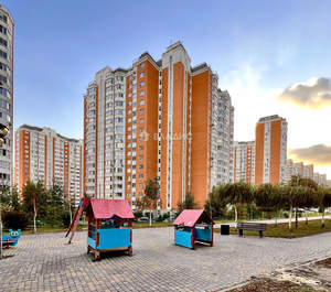 2-к квартира, вторичка, 52м2, 10/17 этаж