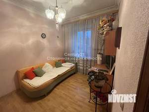 3-к квартира, вторичка, 70м2, 1/1 этаж