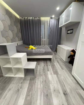 3-к квартира, вторичка, 75м2, 10/17 этаж