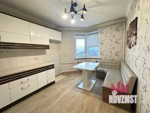 3-к квартира, вторичка, 94м2, 14/17 этаж