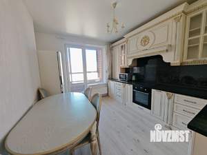 3-к квартира, вторичка, 75м2, 11/17 этаж