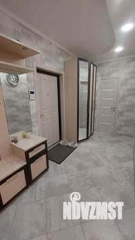 2-к квартира, вторичка, 56м2, 8/17 этаж