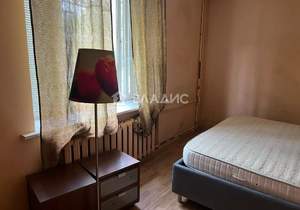 2-к квартира, вторичка, 57м2, 1/3 этаж