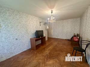 2-к квартира, вторичка, 45м2, 1/5 этаж