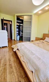 3-к квартира, вторичка, 87м2, 17/17 этаж