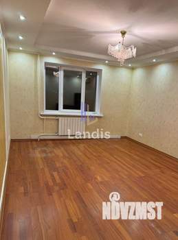 3-к квартира, вторичка, 88м2, 8/17 этаж