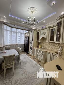 4-к квартира, вторичка, 104м2, 9/14 этаж