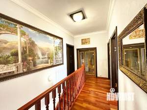 4-к квартира, вторичка, 126м2, 17/18 этаж