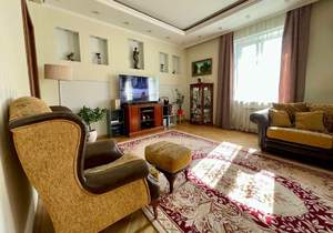 4-к квартира, вторичка, 186м2, 1/4 этаж