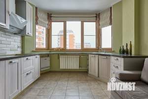 2-к квартира, вторичка, 60м2, 12/17 этаж